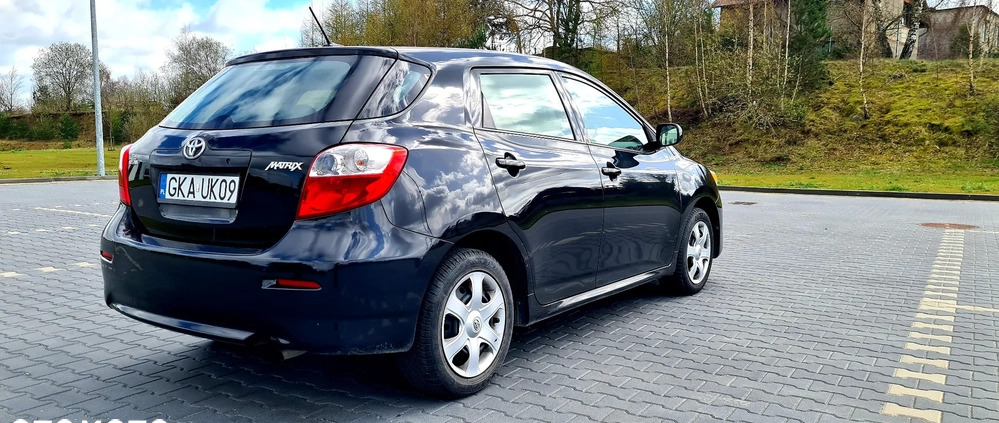 Toyota Matrix cena 20900 przebieg: 150000, rok produkcji 2008 z Żukowo małe 352